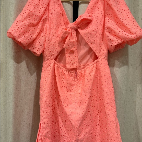 Lilly Pulitzer Coral Eyelet romper - Picture 3 of 6